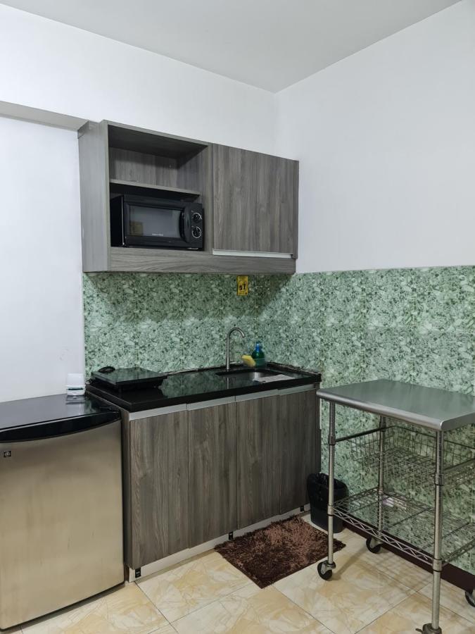 Solemare Parksuites Condominium - Condo R Us Манила Экстерьер фото