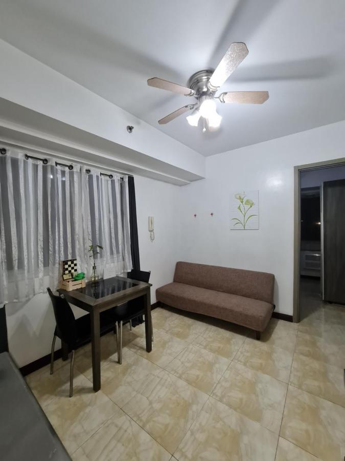 Solemare Parksuites Condominium - Condo R Us Манила Экстерьер фото