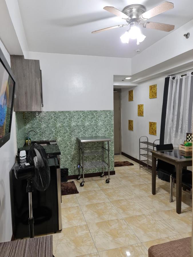 Solemare Parksuites Condominium - Condo R Us Манила Экстерьер фото