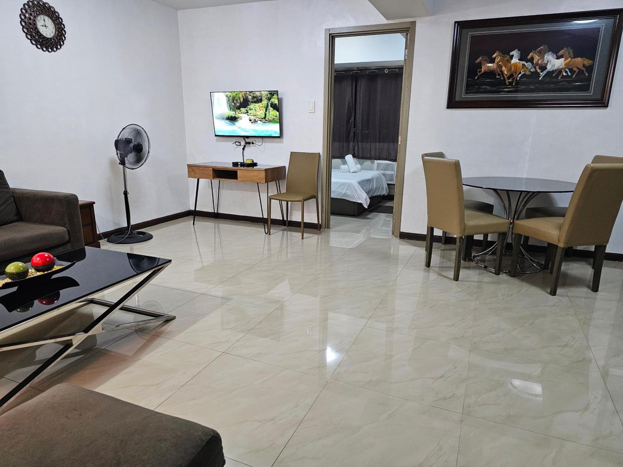 Solemare Parksuites Condominium - Condo R Us Манила Экстерьер фото